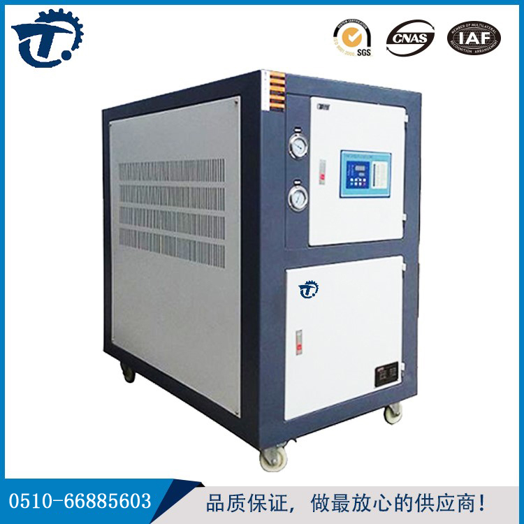 1505984440819671.jpg 箱式无为水冷无为冷水机10.jpg